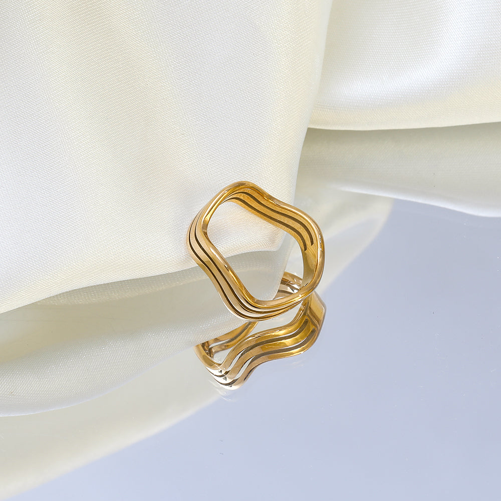 Triple Wave Ring