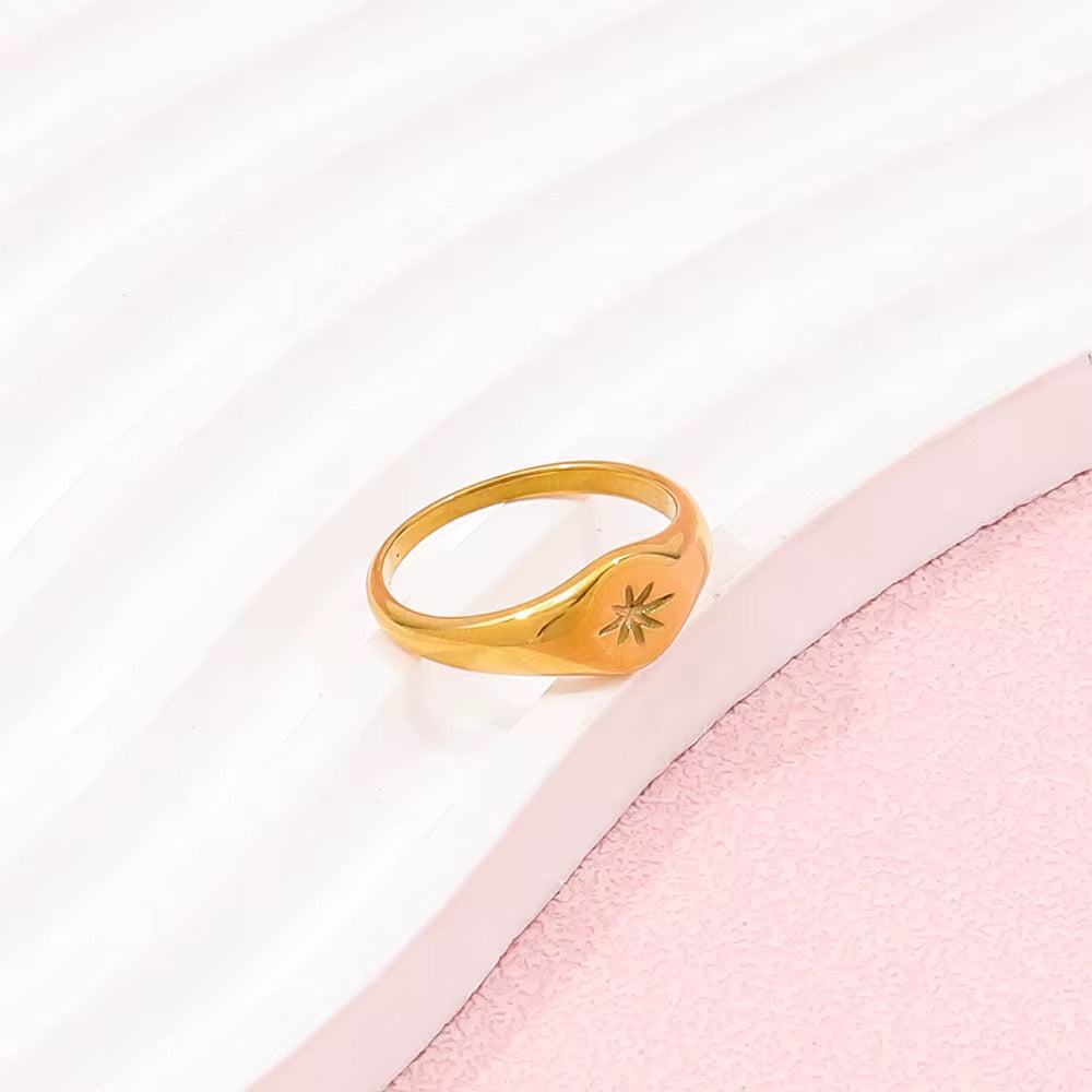 Gold Starburst Ring