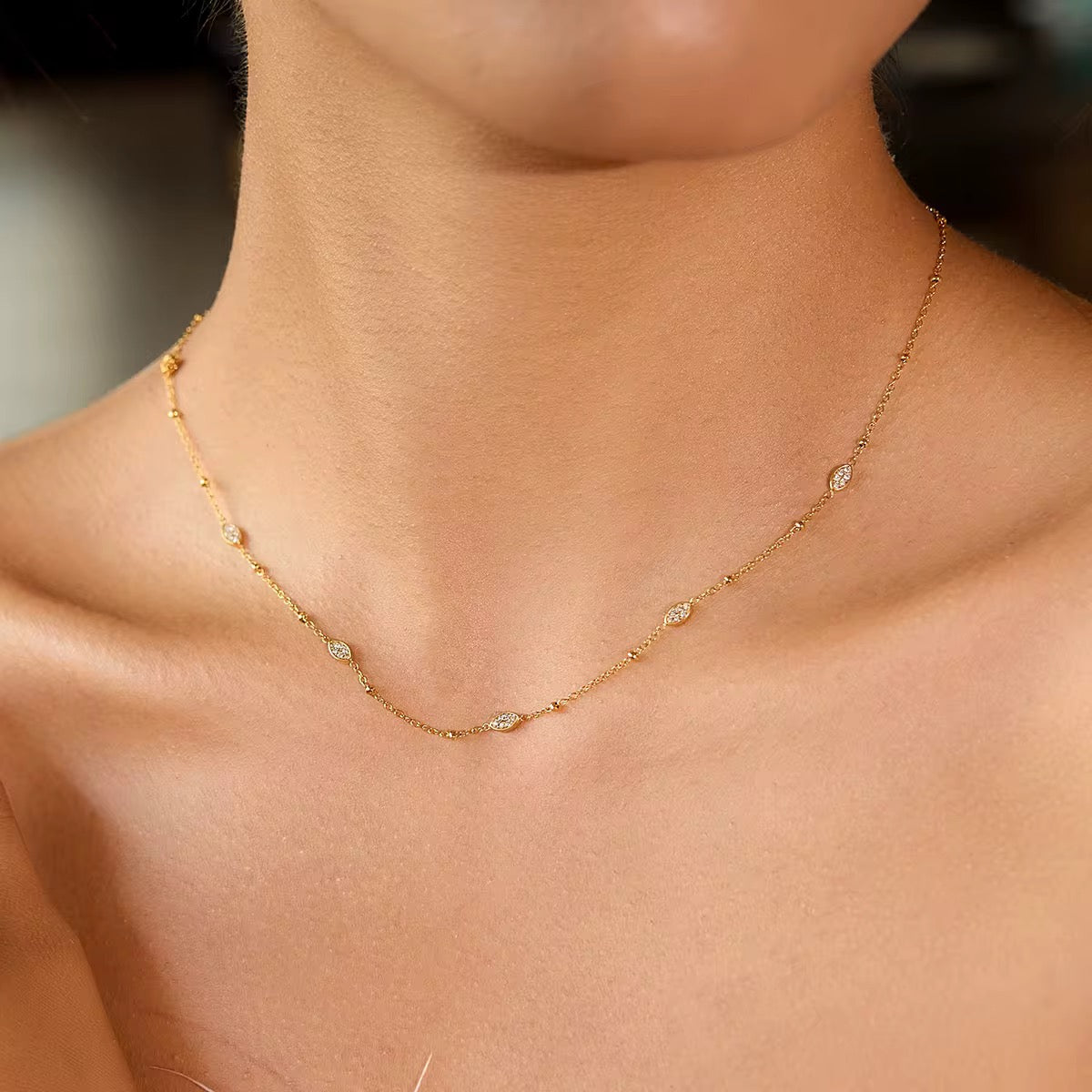 Almond Line Necklace